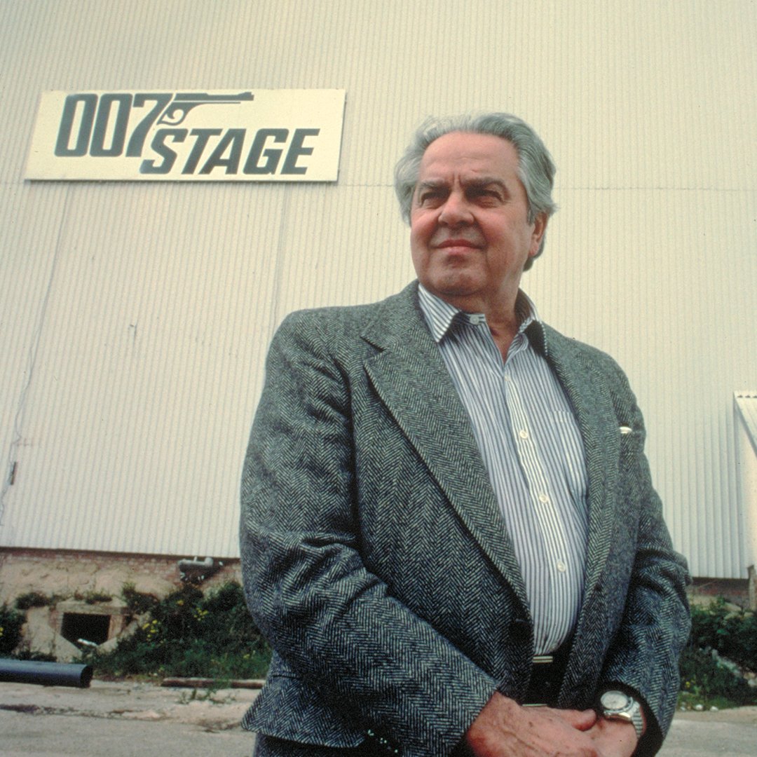 toysofbond's tweet photo. Remembering the man that lived and breathed cinematic Bond, Albert R. Broccoli, on what would have been his birthday. Thanks for the memories Cubby ❤️
#CubbyBroccoli #JamesBond https://t.co/0JLt1pdyXe
