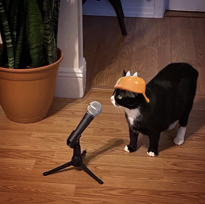 BoBoiBoy's tweet photo. *ahem*
*test mic 1,2*
Berlalulah sudah ramadhan~ sebulan berpuasa~ 🎵 https://t.co/malU0mkuI5