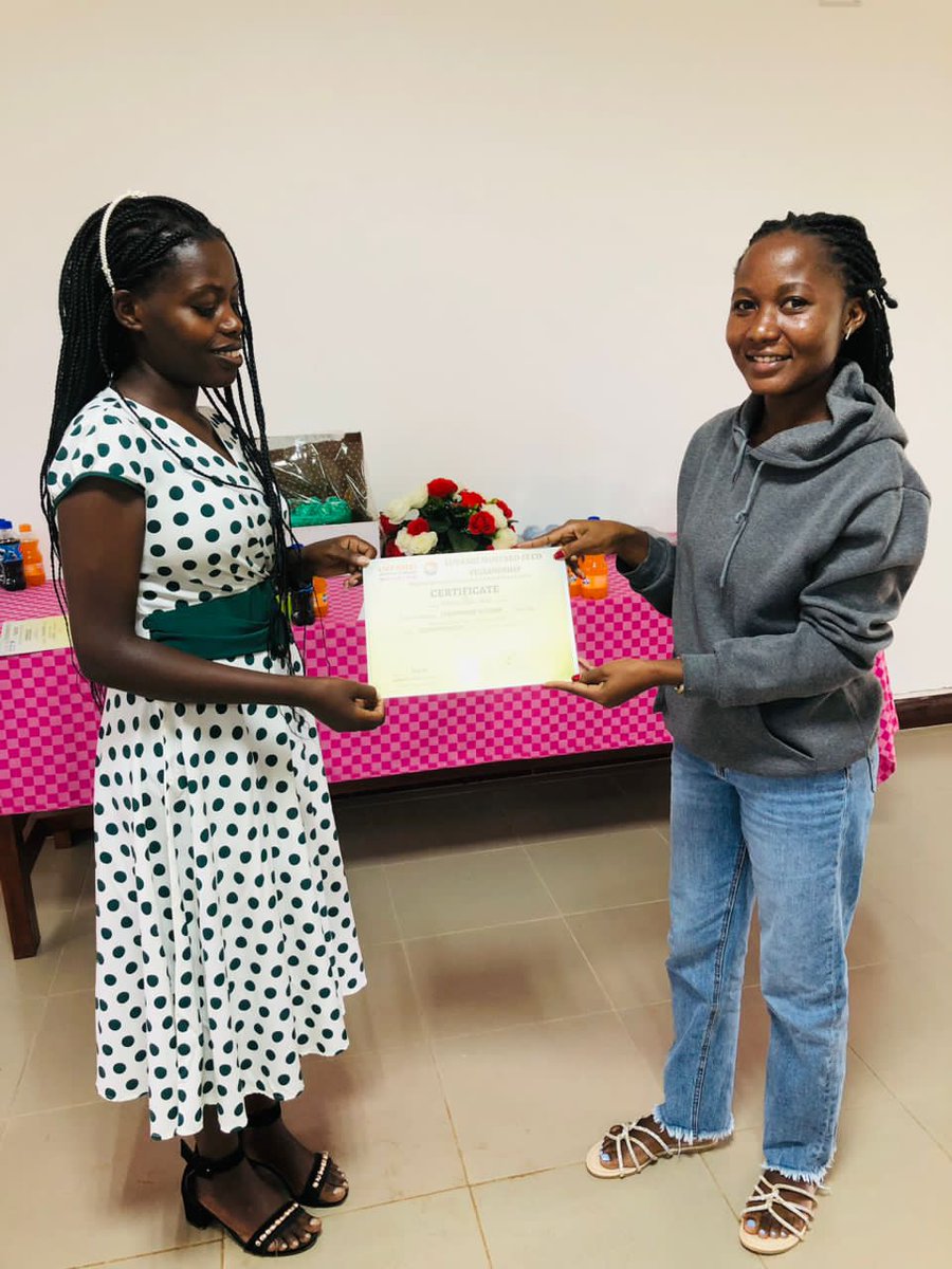 Luyanzi_guild's tweet image. Scripture union of Luyanzi institute of technology handover ceremony