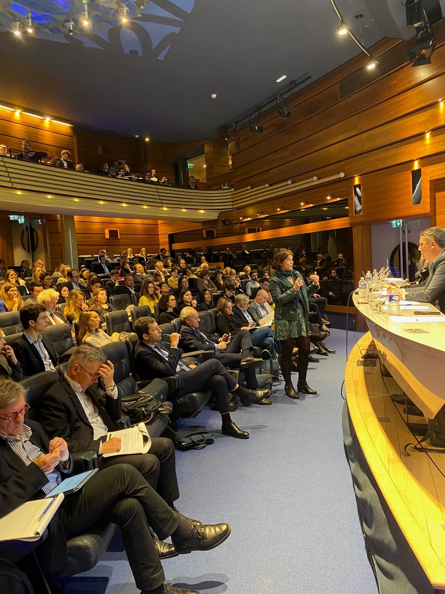 Assistez à la rediffusion de la conférence de l'IACF sur l'Actualité de  la fiscalité patrimoniale les 12 et 13 avril de 17h à 19h : infos sur  iacf.fr