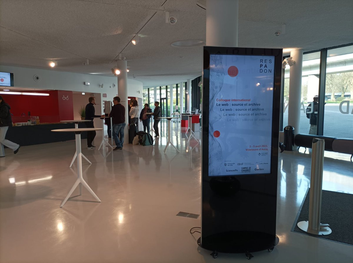 LILLIADlci's tweet photo. Dernier jour du colloque #ResPaDon à #Lilliad 

On parle aujourd"hui de Politiques, pratiques et techniques archivistiques et archives web : du document aux corpus

👉 Programme : https://t.co/vSsFabD8tB 
💻Live : https://t.co/eY4i7jDdCq https://t.co/v9m3Rib11C
