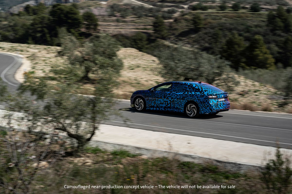 📸 Spotted: VW #ID7. 100% electric.