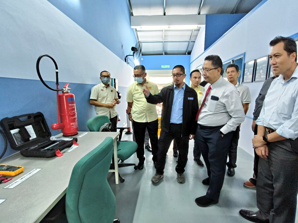 Amran Mohd Majid tweet media