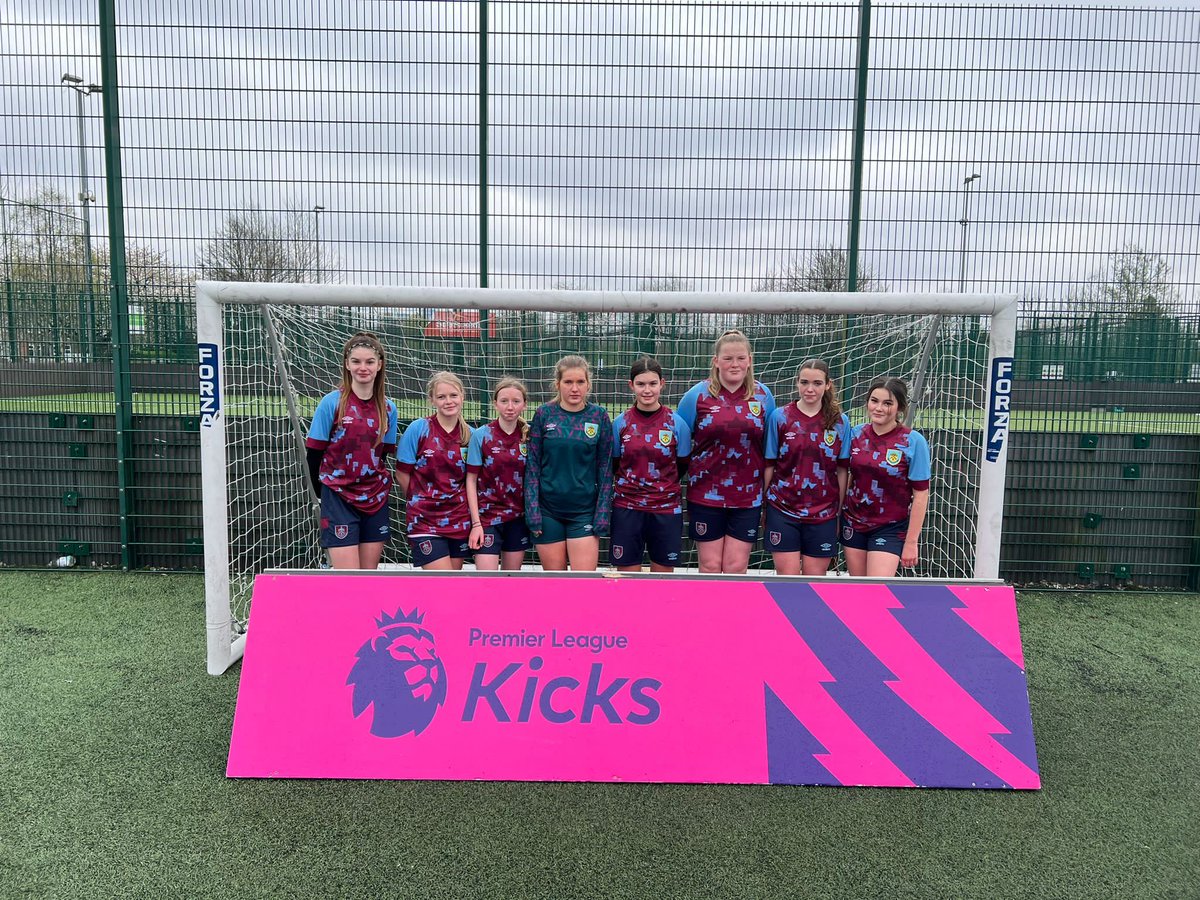 BurnleyFC_Com's tweet photo. Today our #PLKicks Boy and Girls teams are playing at Salford Sport Village in the Kicks Cup today, where @ManUtd  are hosting! ⚽
Both teams are currently undefeated 💪Boys have won 2 and drew one and the girls have won 3 from 3!

Keep up the great work! 🚀
#PLSupports https://t.co/4UnOncxGin
