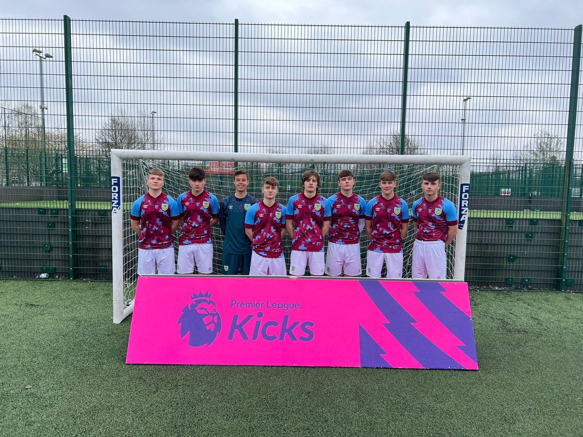 BurnleyFC_Com's tweet photo. Today our #PLKicks Boy and Girls teams are playing at Salford Sport Village in the Kicks Cup today, where @ManUtd  are hosting! ⚽
Both teams are currently undefeated 💪Boys have won 2 and drew one and the girls have won 3 from 3!

Keep up the great work! 🚀
#PLSupports https://t.co/4UnOncxGin