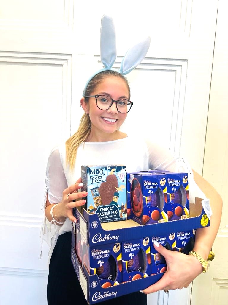 Easter has come early! Ava Hill, Executive Assistant to our CEO, kindly delivered Easter eggs to our Exeter office! Gilbert Stephens wish our employees, clients and friends a wonderful Easter.
🐣🐥🐤
