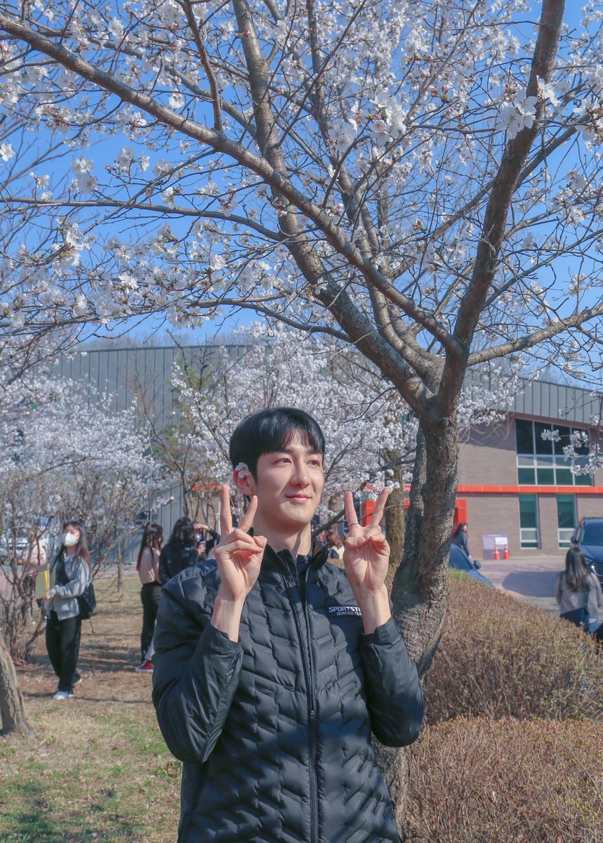 Thri0705's tweet photo. 230402 종별종합 박장혁
#쇼트트랙  #종별종합 #박장혁 https://t.co/V4oI7omWLJ