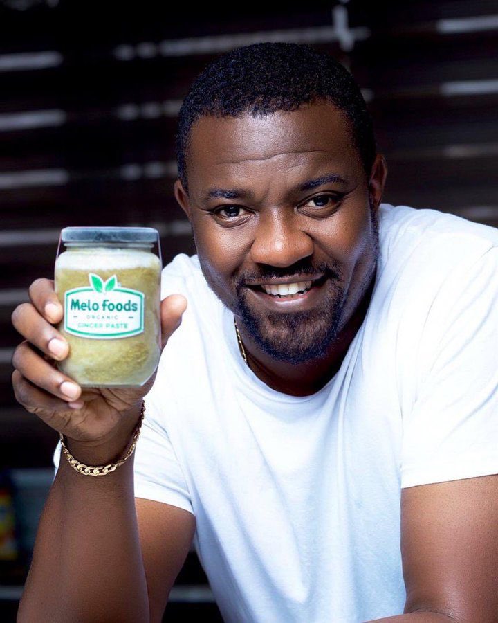 EwurabenaMJ's tweet image. Supporting local businesses is the right step towards Ghana’s economic growth. Introducing Melo foods, a Ginger paste product by prolific Ghanaian actor and entrepreneur, John Dumelo, proudly manufactured in Ghana.

#UNIMACGIJENT
#GhanaianBrandsRule 
#Group5