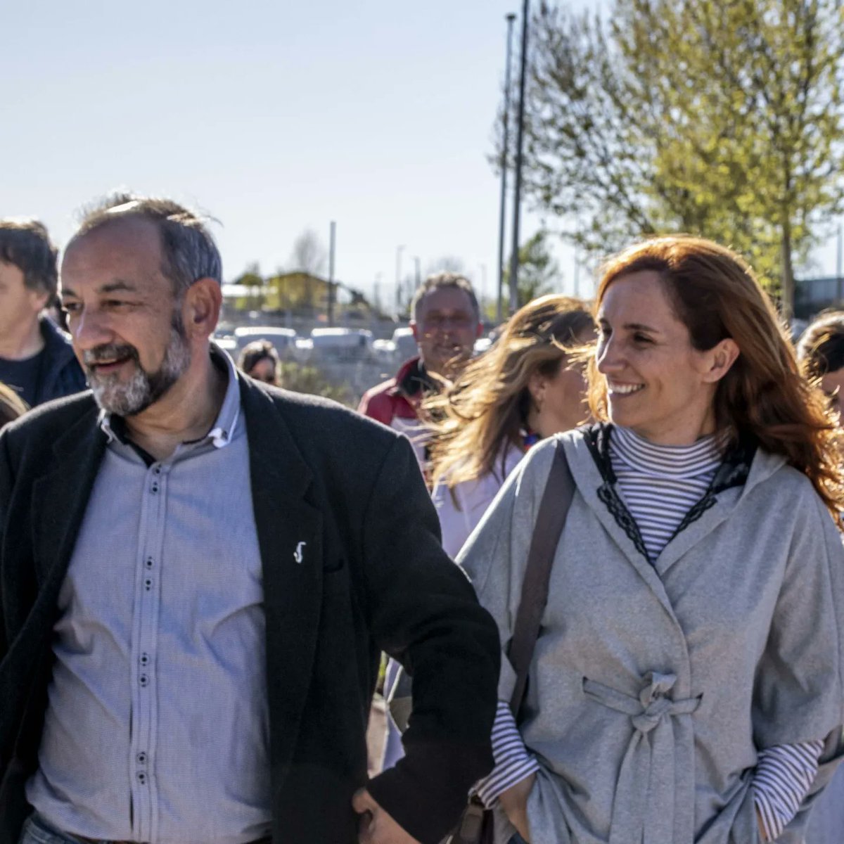 MasNavalcarnero's tweet photo. @Monica_Garcia_G se compromete a construir el tren de Móstoles-Navalcarnero que beneficiará a más de 250mil madrileños de la zona suroeste, además de agilizar el tráfico de la A5. ¡Es hora de dar solución a las necesidades de #transporte de la ciudadanía!
@MasMadrid__ #Madrid https://t.co/jSVA2pdwHR