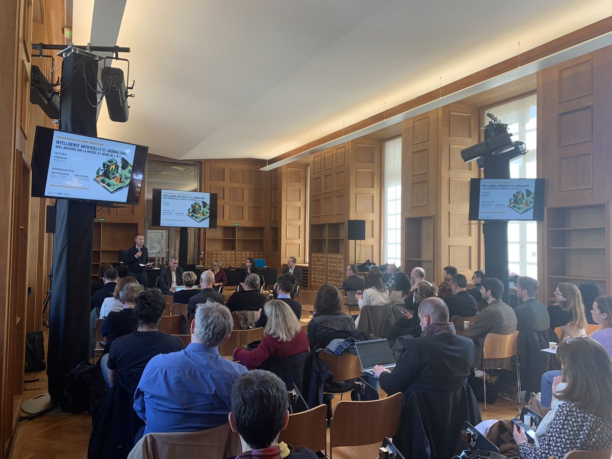 Alliance_Presse's tweet photo. 🤖 Intelligence Artificielle et journalisme, de quoi parle-t-on ? 

➡️ La cellule fact-checking de franceinfo s’est associé avec l’@Inria pour développer un outil de détection de l’information. 💬 « Il faut s’approprier l’outil » Estelle Cognacq, dir adjointe de @franceinfo https://t.co/EwEq3E3pOe