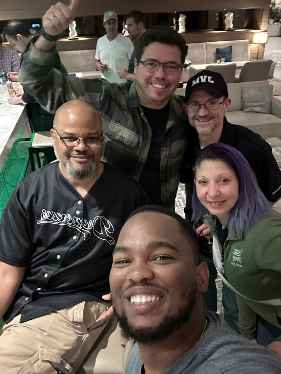 Adrian D. Finlay tweet media