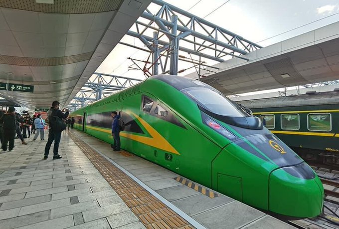 13 เมษา 66 นี้รถไฟขบวนแรกนครเวียงจันทน์ นครคุนหมิง จะเปิดให้บริการแล้ว