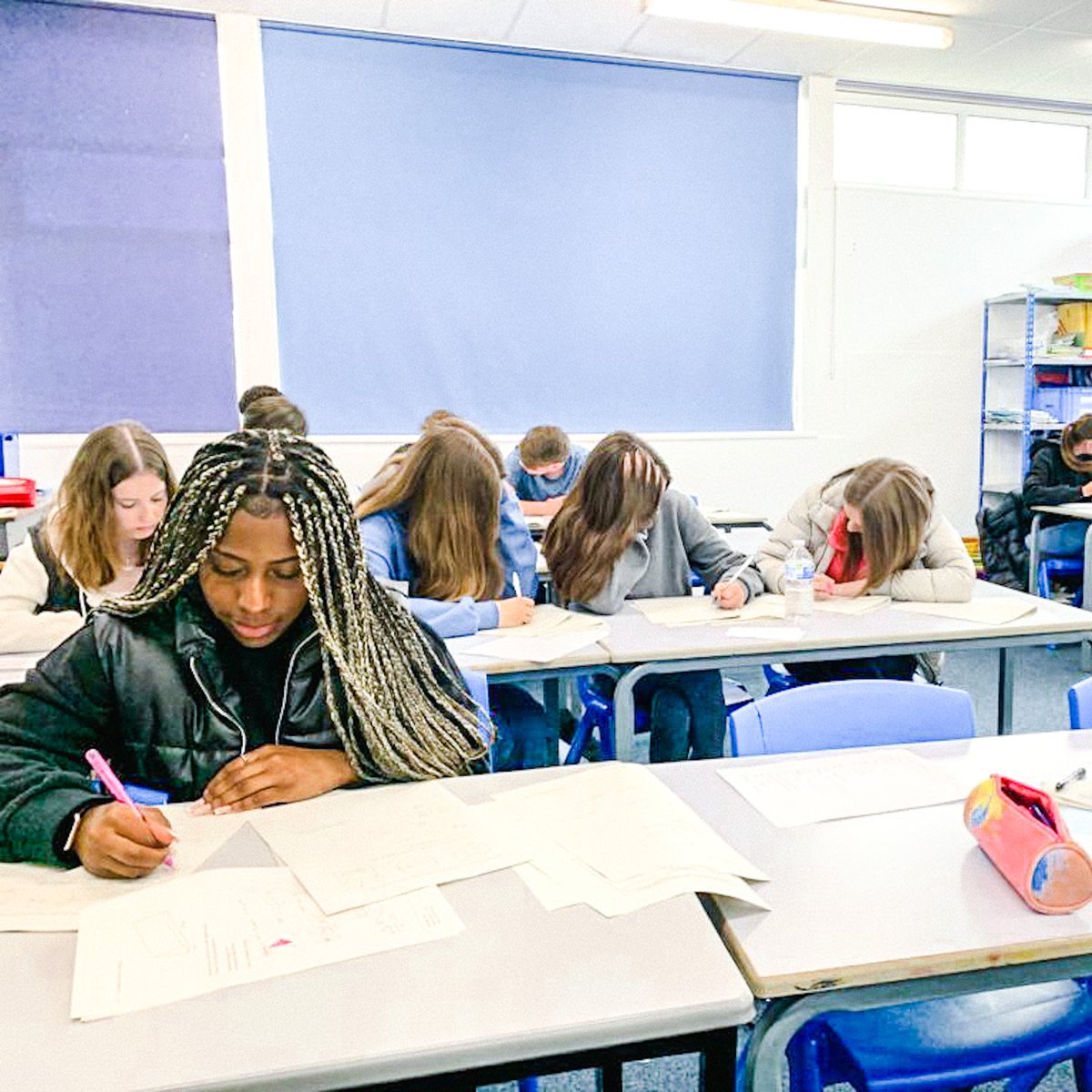 StsPnP's tweet image. Day 3 of our Easter Exam Eggstravaganza is done.
Well done once again to our studious year 11s for attending our voluntary #GCSEmathsrevision sessions this morning.
Your commitment to your studies is wonderful to see.
#bepandp #gcse2023 #gcsemaths