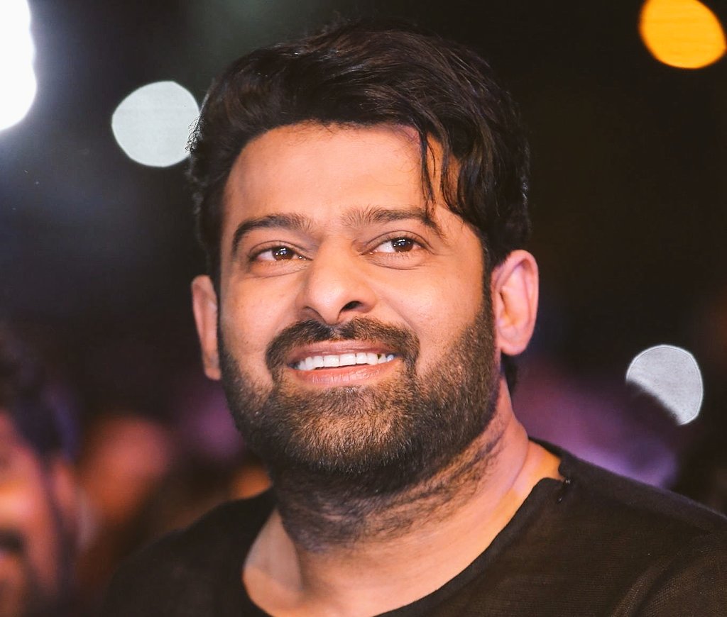 IndianBoxfice's tweet photo. Who's Biggest Star In India ?

          #AlluArjun 🔄               #Prabhas ❤ https://t.co/Ic4YwW5OEn