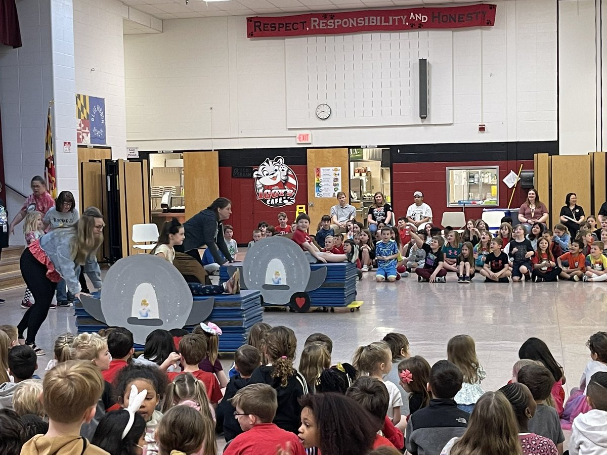 CCPS_SGE's tweet photo. SGE’s Pep Rally is under way with a fairy tale theme!  We are so proud of our Top Tigers!! https://t.co/XW5bUtpe4H