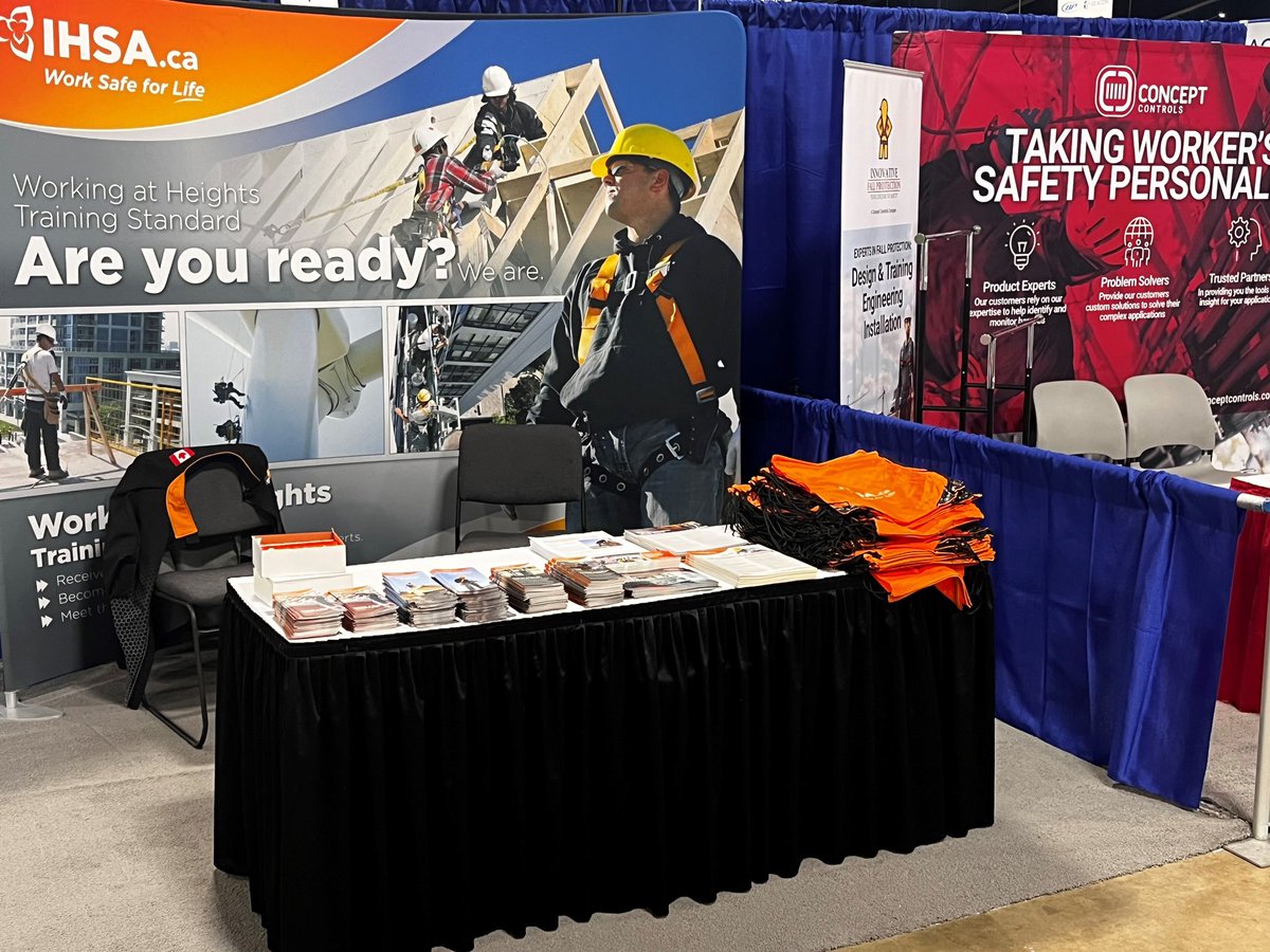 IHSAnews's tweet photo. Don’t forget to stop by the @IHSAnews booth at #rooftech! #worksafeforlife https://t.co/skP4gEKImO