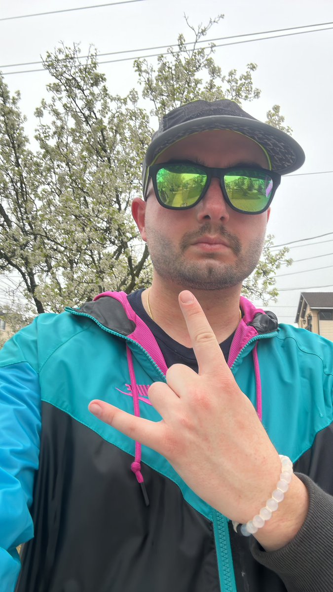 sty_lzs's tweet photo. “If I stop running I won’t make room for beer” has gotten me through more runs than I’m proud to admit. 

#CarpeDiem
#MilesForMark
#WWMCD https://t.co/aFTOlA9rky