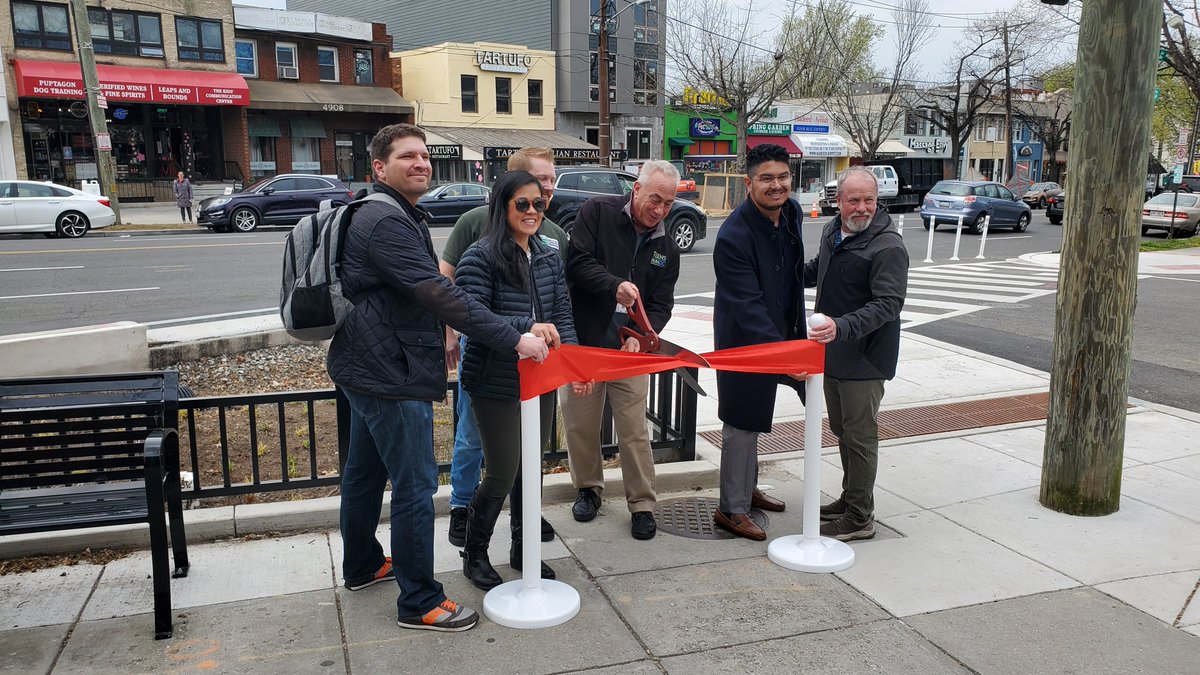 Thank you to all that helped make our Tenleytown Bioretention a success! We couldn’t have done it without the support of our amazing community partners @TenleytownMS @DDOTDC @DOEE_DC @PepcoConnect @CMFrumin @dcwater @OPinDC, @cafeofindia @TenleyANC & more #sustainablecommunities