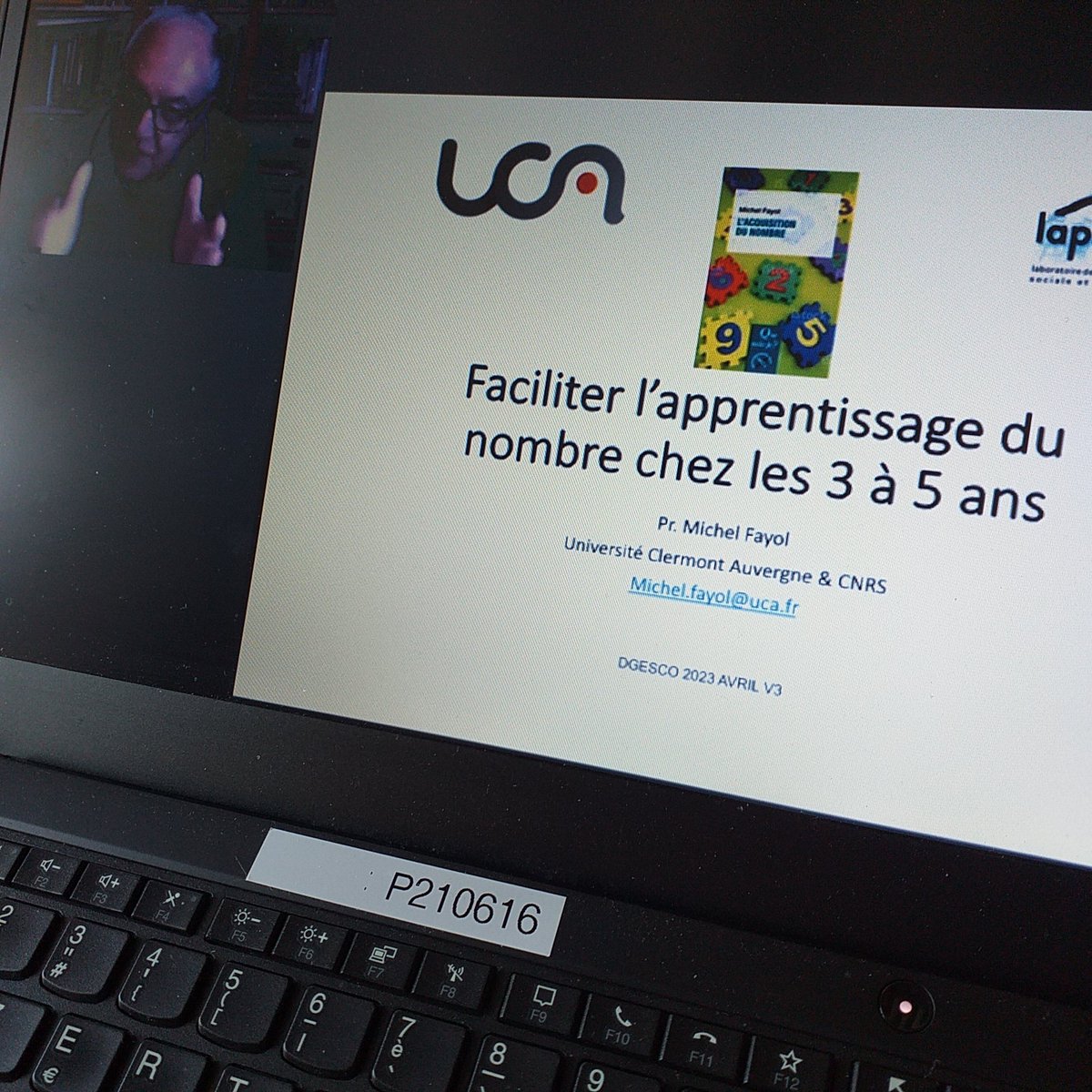 OlivierPetit02's tweet photo. On écoute avec attention... https://t.co/jW2huNf9Jg