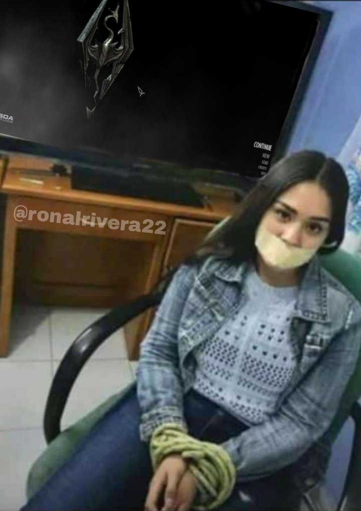 Uno Ahí 👻 tweet media