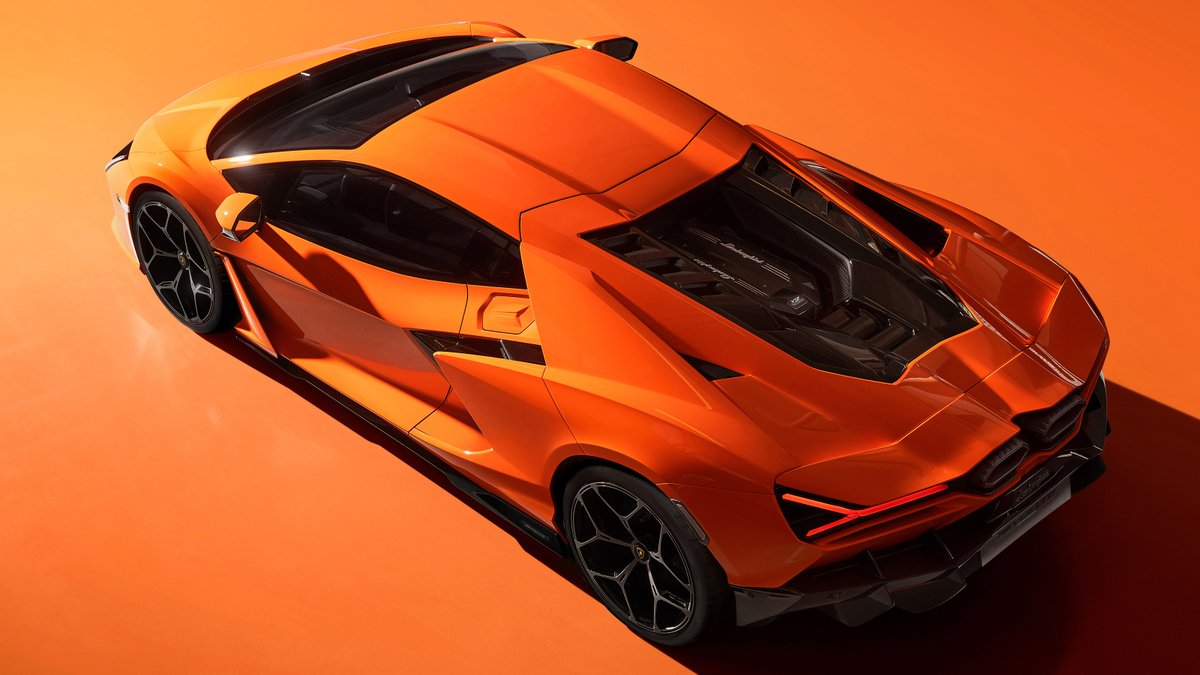 So with emissions laws really cracking down on supercars and many companies going hybrid, Lamborghini follows. Except they are releasing a 1000 HP 12-cylinder hybrid LOL. At least they tried. 🤣
#MARK1051 #KnowYourSocial