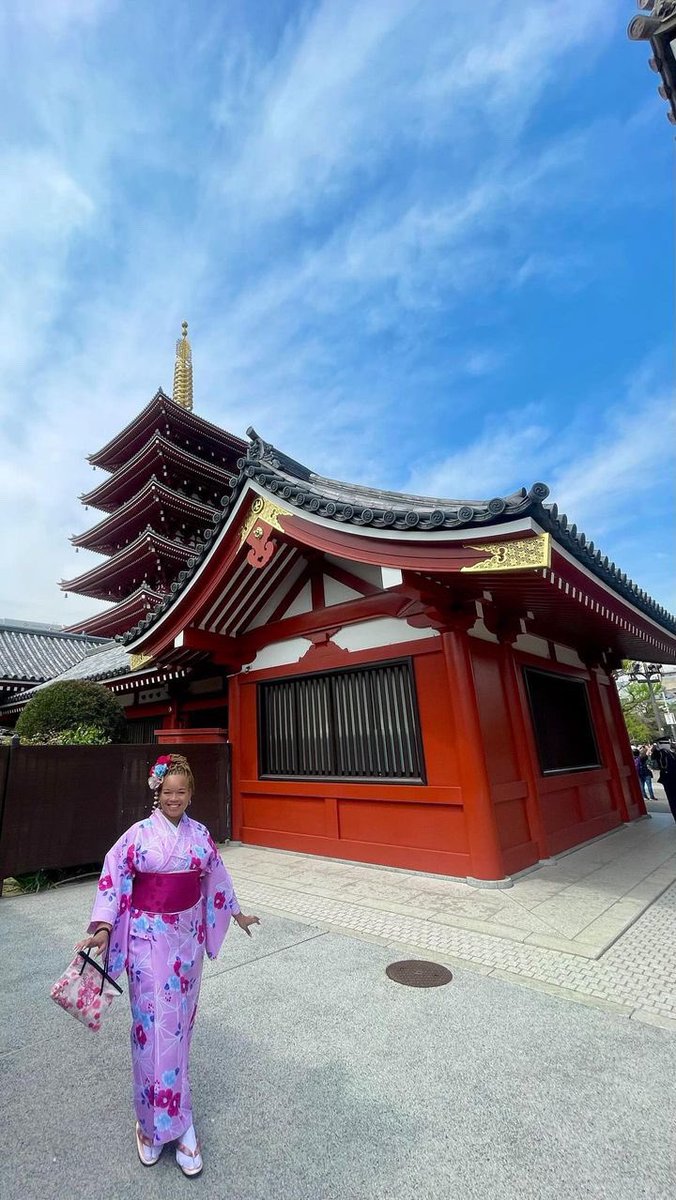 Your Out Of Office pod hosts are officially OUT OF OFFICE againnnn! <a href="/_ASunBum/">Ay,Sun Bum! ⁷ 🇧🇸</a> is currently living it up in Japan and <a href="/RemedyLovegood/">Carmen Sandiego</a> is on her way to Egypt! Make sure you follow us to see all the tips and tricks!