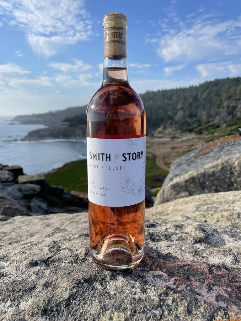 smithstorywines's tweet image. Well, it’s not been ideal rosé season out here this year. ☔️ We’re making room in the cellar &amp;amp; need our 2021 to fly! #oneanddonewednesday … $20 Smith Story Rosé, an $8 savings per bottle + Storyteller benefits too. Share with your friends!! #getonit #smithstorywines #roséallday