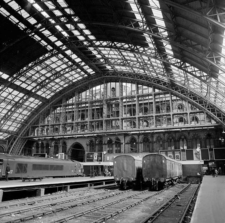 During the 1960s, like so many other 19th century buildings, both the hotel and station were schedul