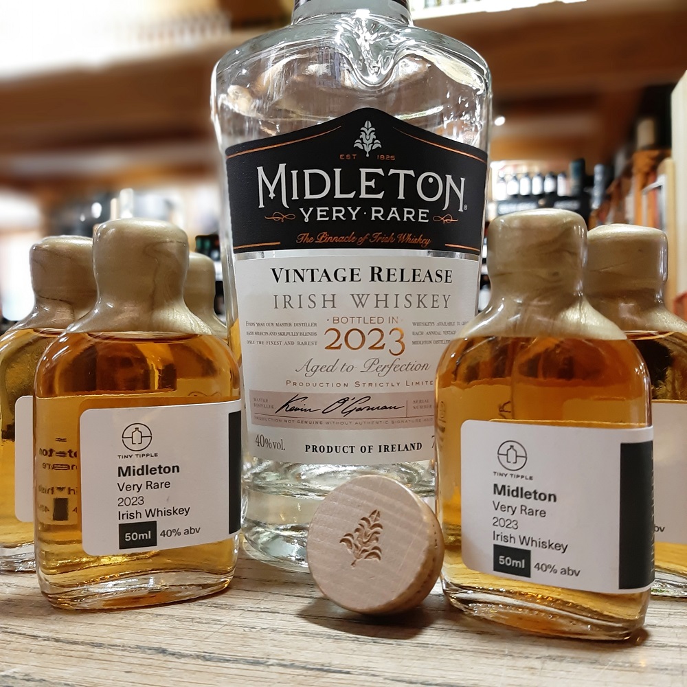 tinytipples's tweet photo. MVR23 #tinytipples are back in stock!
Available now from https://t.co/MrzXWiPA64
#MidletonVeryRare2023 https://t.co/lXIMWAAXkU