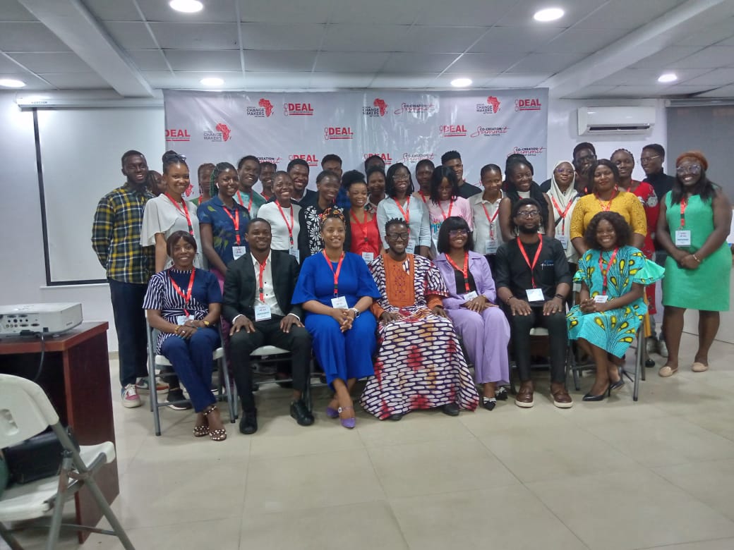 NjokeRachael's tweet image. Delegates from Cameroon🇨🇲 in Lagos, Nigeria going through the journey of co-creating best practices to implement in making the Africa we want.Together, I believe we can achieve great things for our beloved Africa!
#BoschAlumniNetwork #AfricanChangeMakers  #CommunityBuilding&quot;