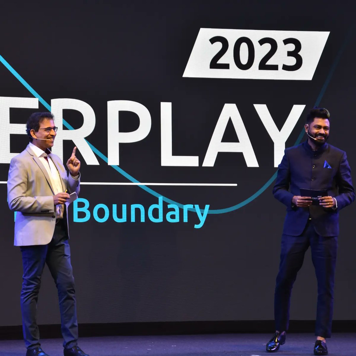 Mikemurali's tweet photo. A true fan boy moment to share the stage and speak about cricket and more with one of my biggest inspiration ..the genius ..Harsha Bhogle! Was truly a dream come true! 

@bhogleharsha Thanks for this honor chief. You were, are and will always be the undisputed VOICE OF CRICKET! https://t.co/MZ8V1yBFK7