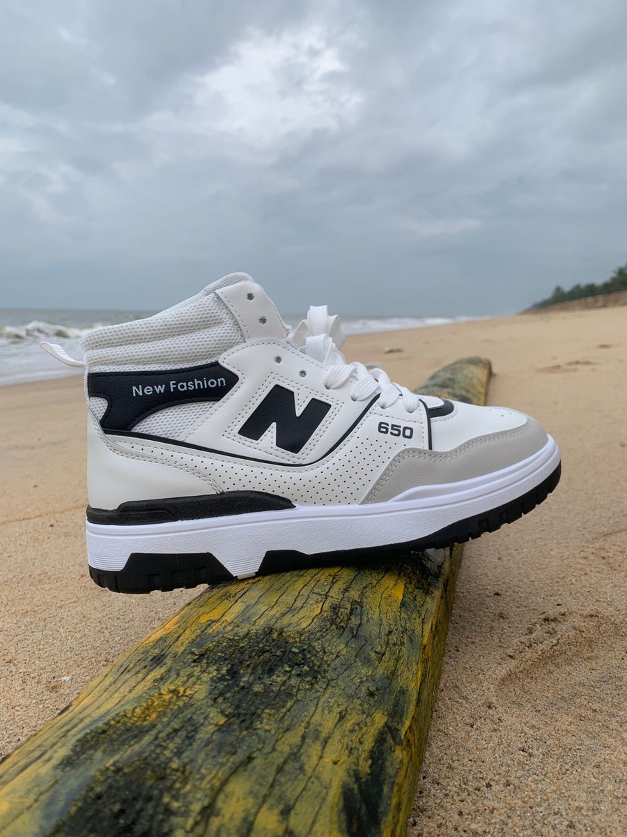 Oneclickstore's tweet photo. *NB 650 IMPORTED*

- Five Colours 
- High Quality 🔥
- Sizes :- 6-7-8-9-10

*1599/- Freeship to Kerala*

2 days delivery to Kerala
.
.
#Shoes #oneclickstore #NB650 https://t.co/EcWqYDy8Hr