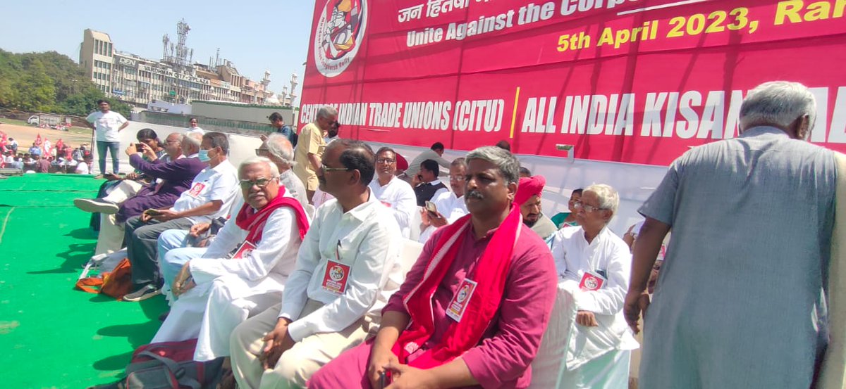 cpimspeak's tweet photo. #WorkerFarmerRally
#MazdoorKisanSangharshRally https://t.co/az0HKBD4jy