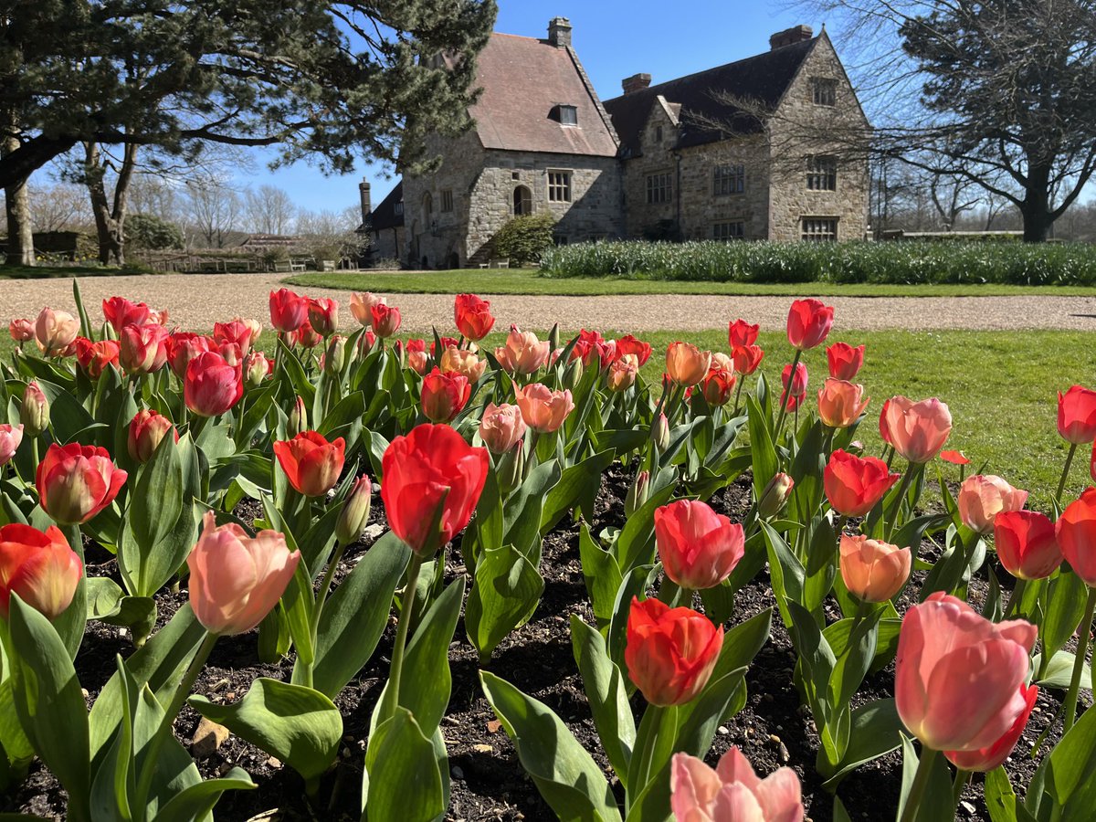 Looking forward to the weekend ⁦@MichelhamPriory⁩ #gardens #museums #visitsussex