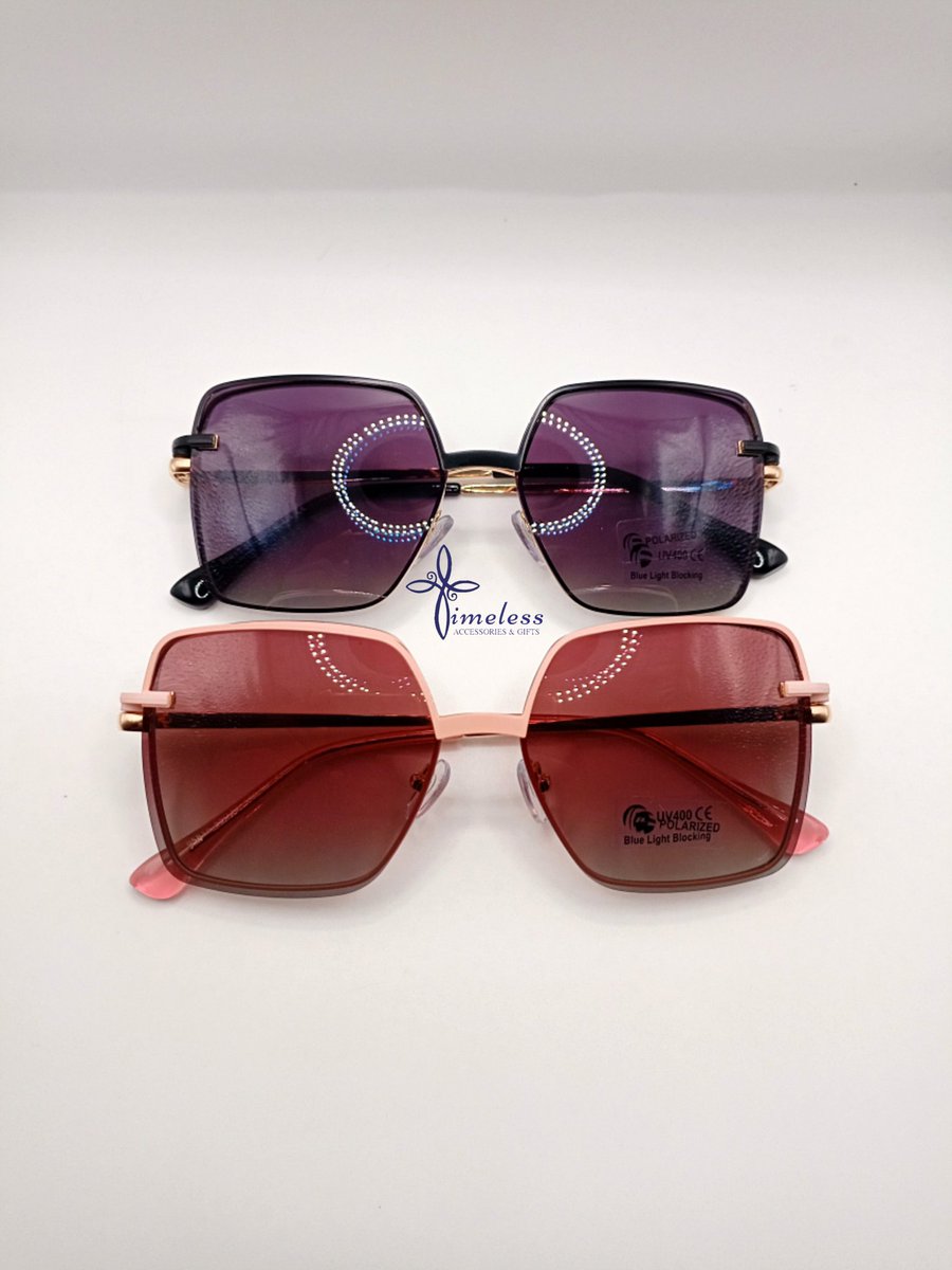 timelessnig's tweet photo. How will you prefer to rock this?
As a shade or as blue light blocking glasses?

Grab any of these double lens beauties for 7000.

Comes with a case and lens wipe.

Seller's location: Abia State

Nationwide doorstep delivery 2500 - 3000 depending on your location https://t.co/jW72ydgMyB