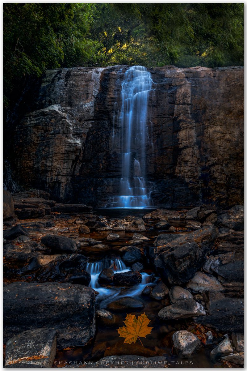 Sublime_Tales's tweet photo. An extension the famous #mallalliwaterfalls❤️ , Coorg flows through @ayatana.resorts as well. This waterfall looks more majestic and menacing during monsoons.

#ayatanacoorg #ayatana #ayatanaresort #mallallifalls #waterfall #waterfallphotography
#landscapephotography https://t.co/SFditlSp4g