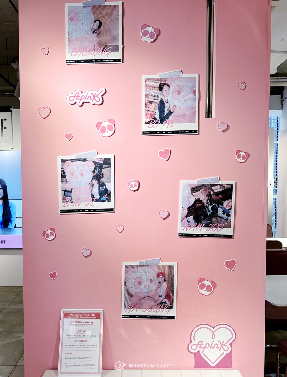 WhosfanCafe's tweet photo. #WhosfanCafe☕ #WhosfanCafe_Today

📢 판다 요즘 뭐 팔아⁉
에이핑크한테 한눈팔고 있다며👀

🗓4. 5 (수) ~ 4. 16 (일) (KST) 

📍롯데 영플라자 명동점 2층 후즈팬 카페

🛒온라인 : https://t.co/u0fQdklDQV

@Apink_2011 https://t.co/MBm3qtTIvm