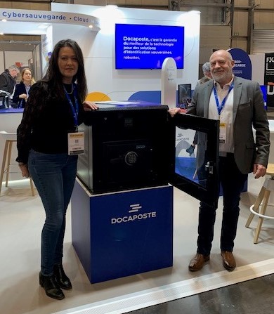Maileva_com's tweet photo. #FIC2023 📆 Jour n°1 : nos experts sont à votre disposition sur le stand Docaposte (D45) pour échanger sur la cybersécurité de votre entreprise.

🔒 Vous pourrez voir le coffre #TankR : votre meilleur allié pour protéger vos données.

#Cybersecurite #cyberattaque #confiance https://t.co/XZi7B8U9Ge