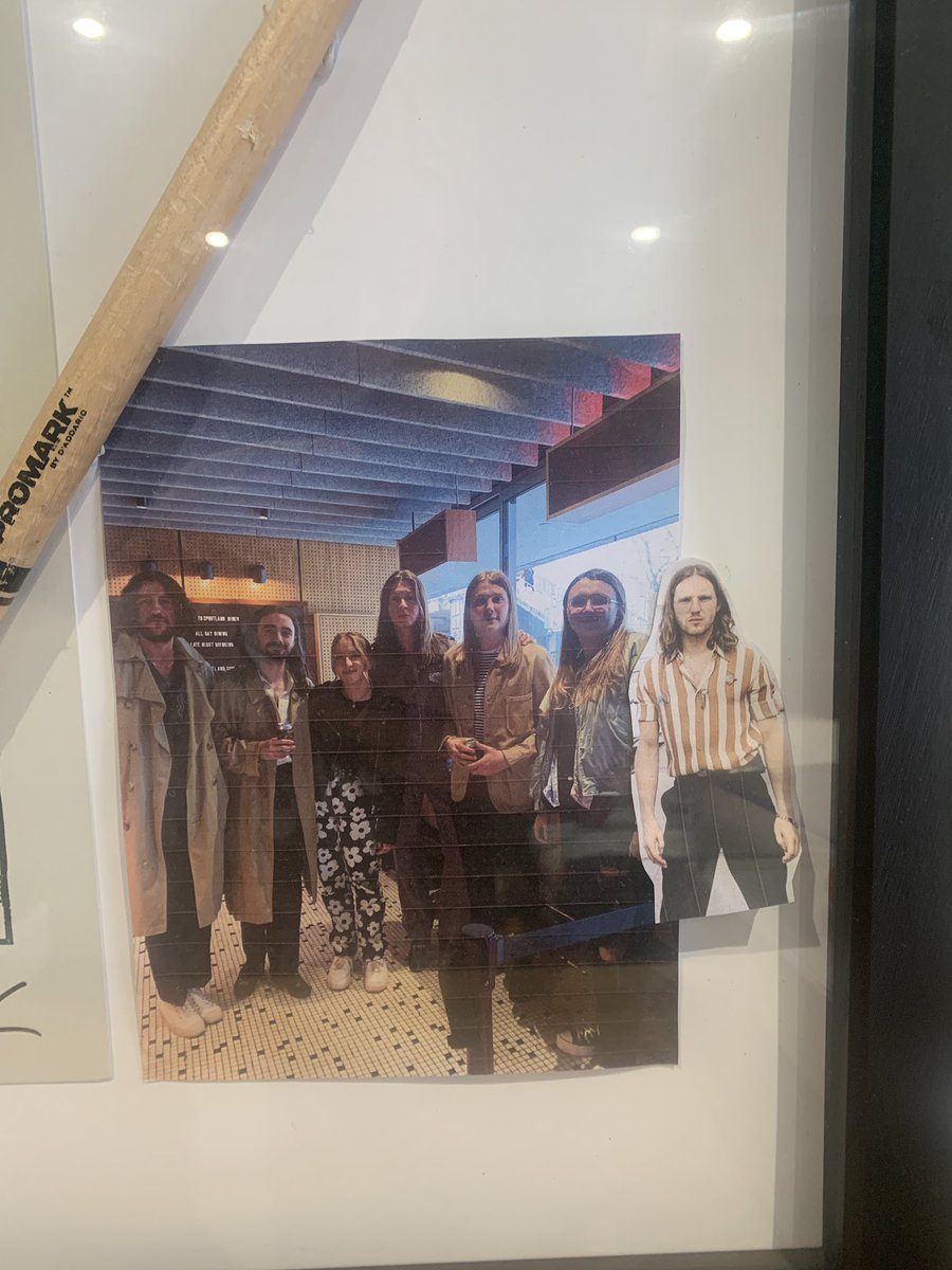 ChelsJacques's tweet photo. I got the drumstick and poster framed! Had to do some improvisation with Joe and the photo 😂💅 @JoeDonovan92 @BlossomsBand @Chaz_Salt @tomogden93 @MylesKellock @atmostonetour #blossomsband #ribbonaroundthebomb #atmostonetour https://t.co/uEOQiH2XFc