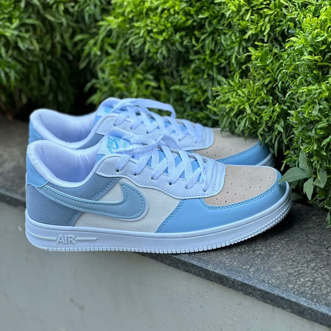 Oneclickstore's tweet photo. ON  EID UNBELIEVABLE SALE😍

NIKE SB DUNK GREEN GLOW 😍
SIZE 36-45 ✌️✌️
IND  ( Uk 3-10) ❤️
PRICE  1399 re NOW 💵💵
ORIGINAL BOX PACK 📦📦
SUPERIOR QUALITY ✌️✌️
SHIP FREE 🚢🚢 https://t.co/y38sBy33ux