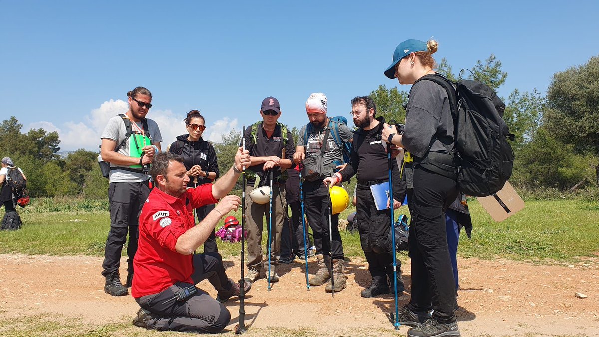 AKUT ve İTÜ ARI Teknokent’in iletişim faaliyetleri <a href="/brandworkstr/">brandworks</a> 'e emanet

@AKUT_Dernegi / <a href="/ariteknokent/">İTÜ ARI TEKNOKENT</a>

adjustbrand.com/ajanslar/akut-…