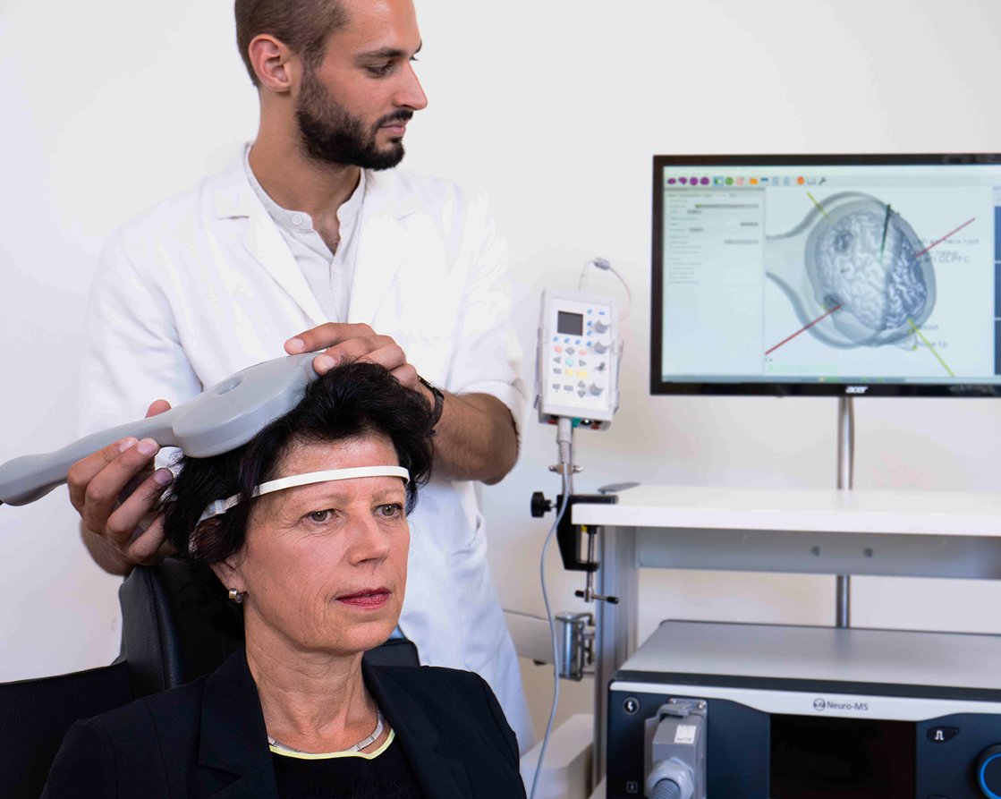 Veel mensen houden na een beroerte last van motorische problemen. Ook na fysiotherapie. Onderzoekers van het <a href="/UMCUtrecht/">UMC Utrecht</a> gaan nu kijken of een behandeling met hersenstimulatie deze groep patiënten beter kan helpen #wetenschapvandaag bnr.nl/podcast/wetens…