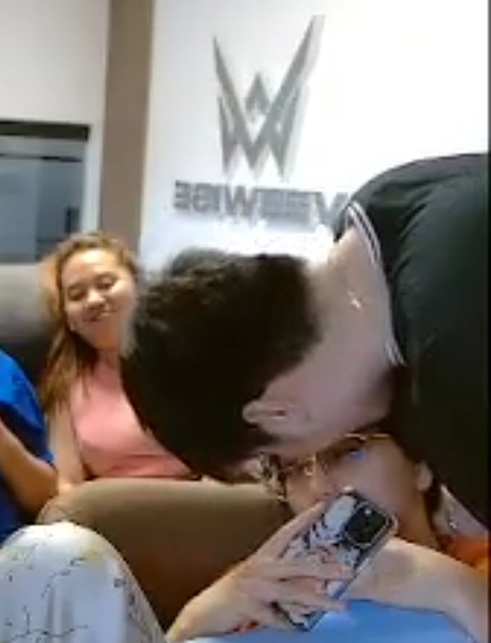veesimp_'s tweet photo. cuties <3 https://t.co/6suBs4Zqx0