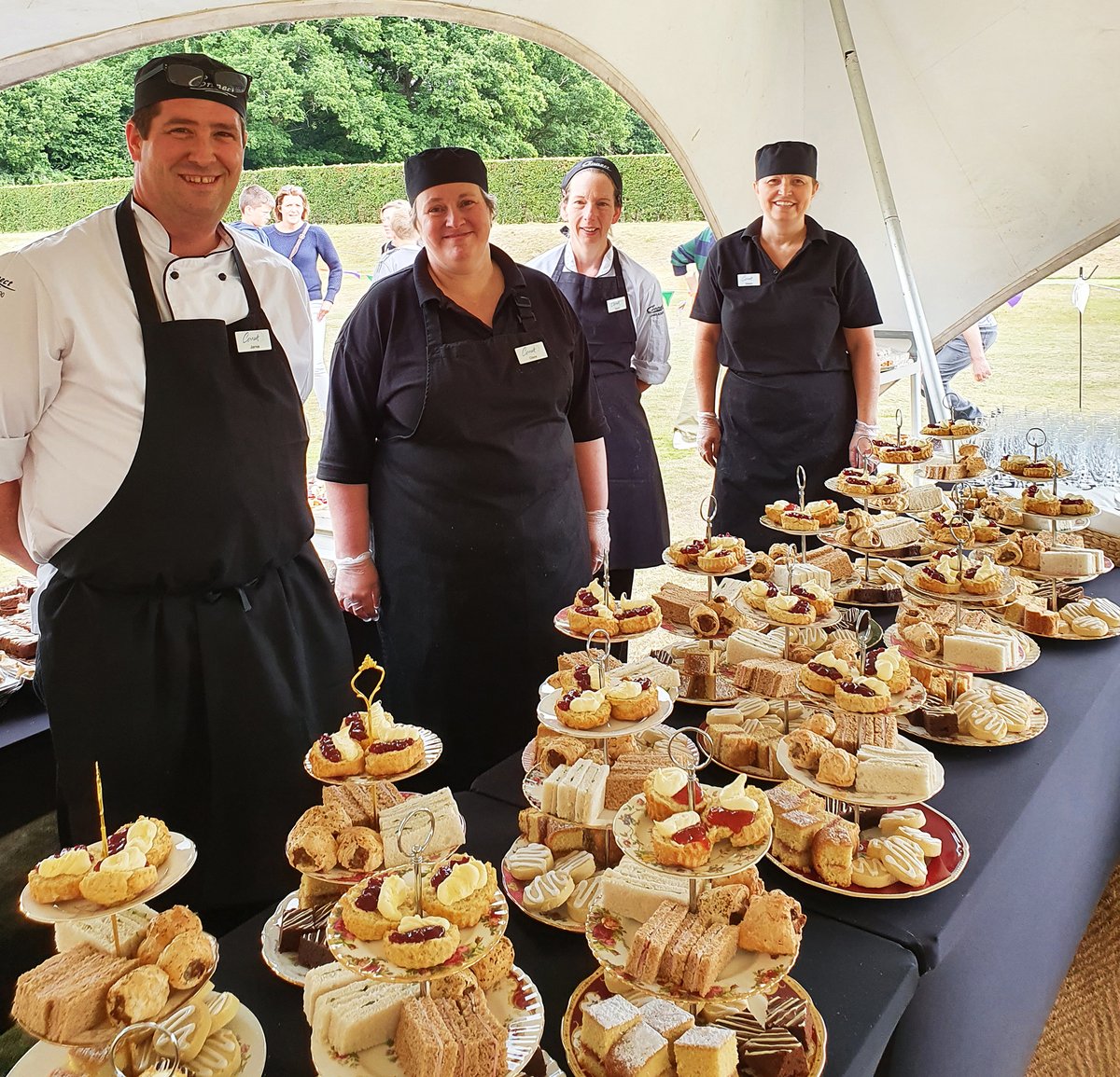 Are you getting the support you deserve? Choose a catering company who deliver what they say - Connect has the awards to prove it. Contact us T: 01491 826000 or E: sales@connectcatering.co.uk
#connectcatering #contractcatering #foodie #cateringsupport #independentschoolcatering