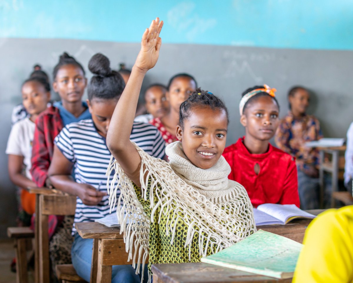 The #G7 need to protect, prioritize and increase aid to education to curb the global learning crisis.

GPE, <a href="/EduCannotWait/">Education Cannot Wait</a>, <a href="/globaleducation/">Global Campaign for Education</a> and <a href="/IPNEducation/">International Parliamentary Network for Education</a> brought together parliamentarians to put education financing on the G7 agenda: g.pe/VgYe50NA0nq

#FundEducation