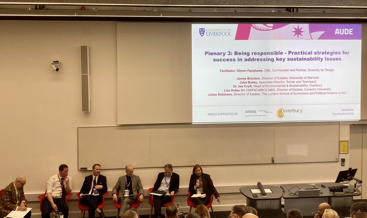 Lively discussion <a href="/AUDE_news/">AUDE</a> about key #Sustainability issues- reducing demand and space optimisation important first step; use what you have! <a href="/StrideTreglown/">Stride Treglown</a> #aude23