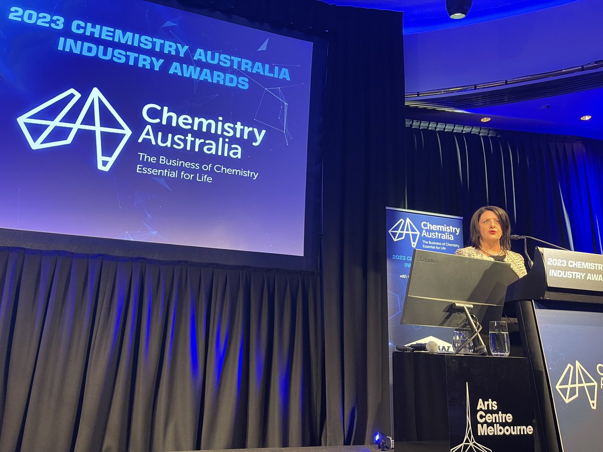 GovernanceJen's tweet photo. An amazing start to the #caia #chemistry Australia Awards tonight https://t.co/KCzg7x5Pdd