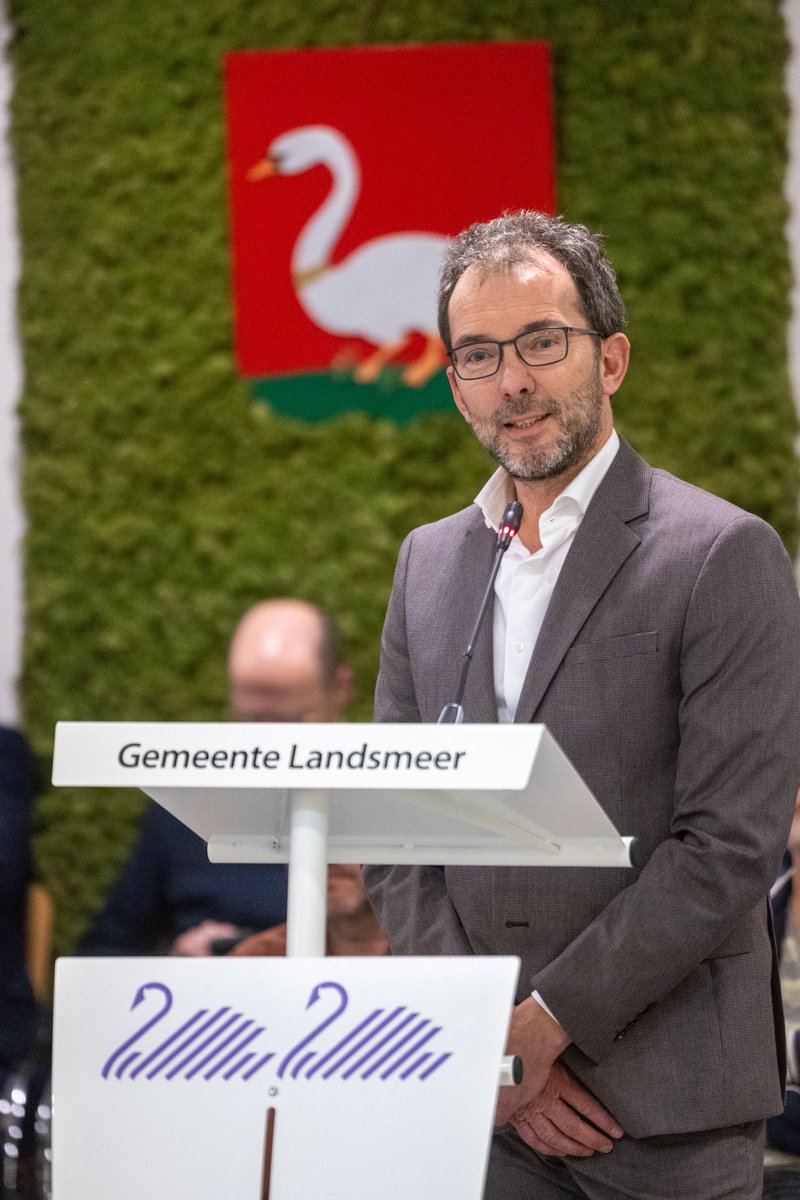 MandyElfferich's tweet photo. Het waren even intensieve maanden, maar mijn klus als ‘formateur’ is geklaard. We kunnen fris van start met een nieuw college. Over tot de orde van de dag! (Foto’s ©️Marcel Molle) https://t.co/e8xc1IaGKK