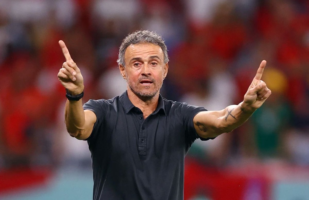 CFCBlues_com's tweet photo. 🚨 Luis Enrique has arrived in London with representative in order to discuss with Chelsea 🛬

Luis Enrique is 100% keen on Chelsea job. 

[@JijantesFC &amp; @FabrizioRomano] https://t.co/xHiku9TVxA