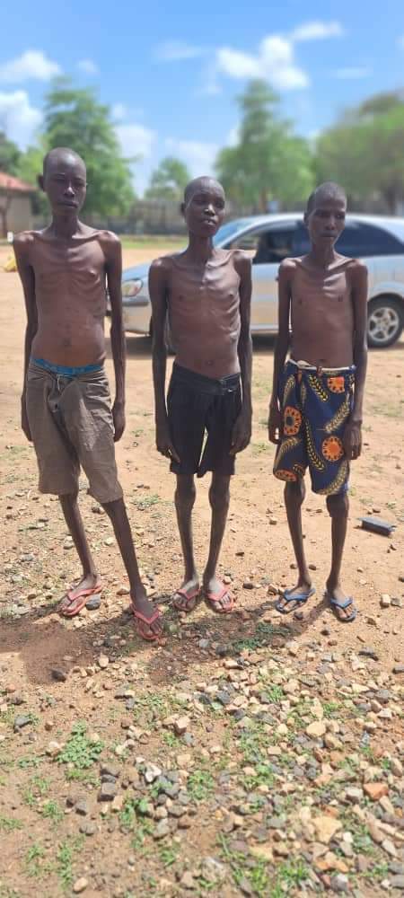 AdomeBildad's tweet photo. Public institutions ought to respect human lives. These youth were arrested sometime last year and were left to rot in Gulu prisons. At the end of it all they were released as investigators proved them innocent. They need justice and love https://t.co/UfQKaZ0kSa